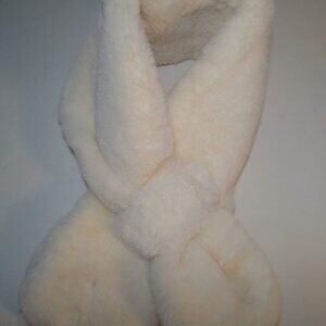 Memorie NWOT neck wrap